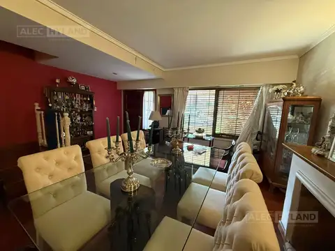 Casa 6 ambientes con 3 baños