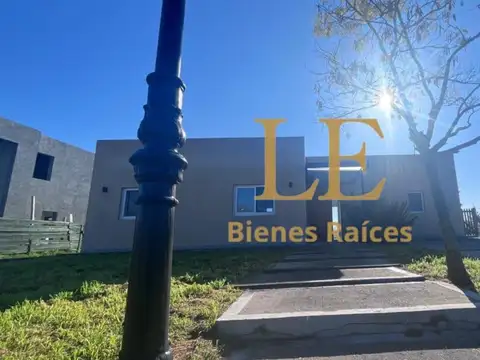 Casa en Alquiler A Estrenar