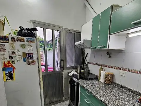 Roca Nº1395 e/ Av. H. Yrigoyen