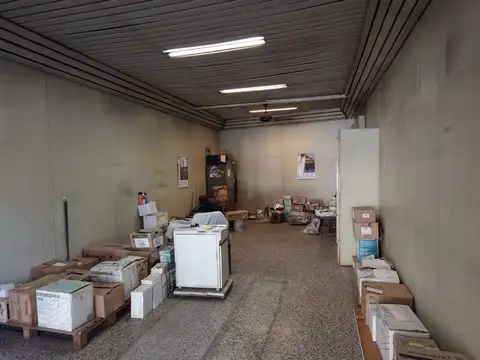 Local en Alquiler en Liniers, $ 1.200.000