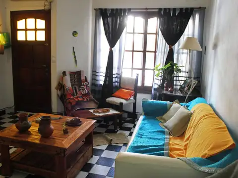 Depto Tipo Casa 2 ambientes con 1 baño