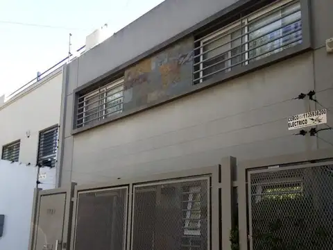 Carlos Pellegrini 1721