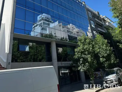 Oficina en Alquiler al Norte