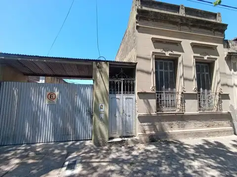 VENTA TERRENO DE 10m X 38,50m + OFICINA Y GALERÍA