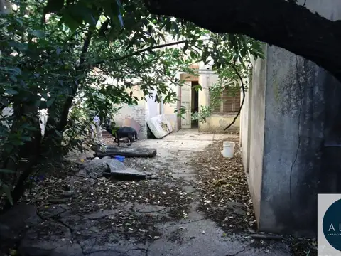 Local en Venta 60 años