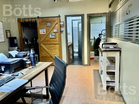 Local en Venta en Castelar, USD 206.000