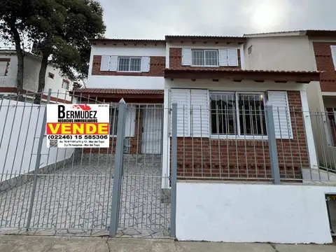 Venta Chalet 5 Ambientes En Mar Del Tuyu Calle 4 Entre 59 Y 60