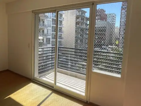 JURAMENTO 5100, Piso 5