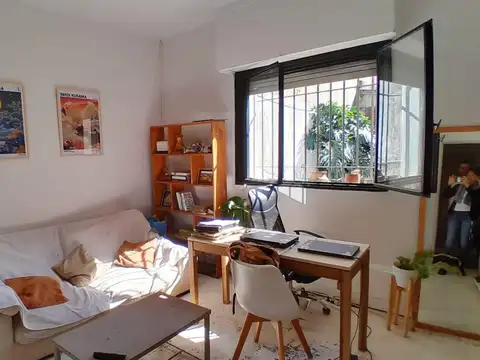 Casa 2 ambientes con 1 baño