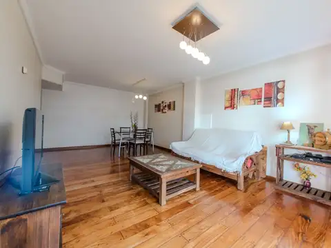 Departamento 5 ambientes con 3 baños