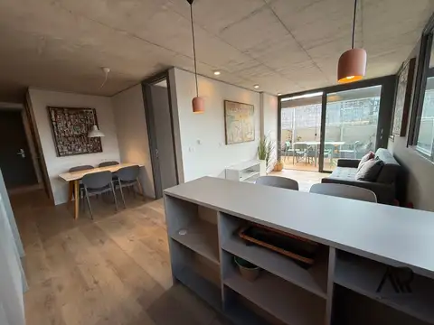 Apartamento en venta c/ cochera en Punta Carretas