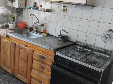 Depto Tipo Casa en Venta en Villa Granaderos De San Martin, USD 65.000