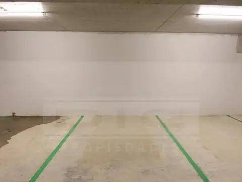 Cochera en venta  en  Olivos