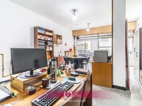 Carlos Calvo al 1700