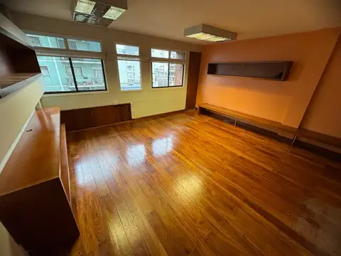 Oficina en Alquiler en Belgrano, $ 590.000