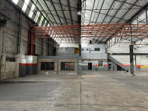 GalpÃ³n - Alquiler - Argentina, Capital Federal - Benito Quinquela Martin 900