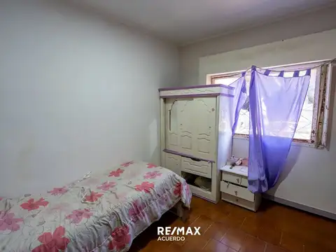Casa 4 ambientes con 1 baño