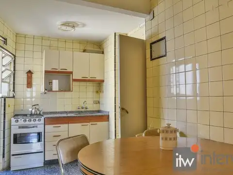 Departamento en Venta en Flores, USD 155.000