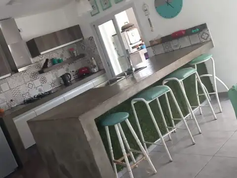 Casa en Venta al Este