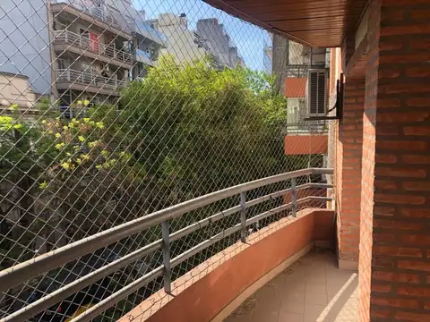 ALQUILER DEPARTAMENTO 4 AMBIENTES CON COCHERA EN ALMAGRO