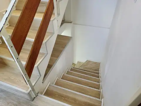 Depto Tipo Casa en Venta en Villa Maipu, USD 79.000