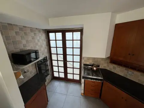 Casa 6 ambientes con 3 baños
