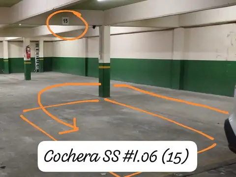 Cochera en Centro