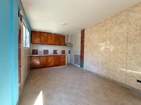 Depto Tipo Casa en Alquiler de 2 ambientes