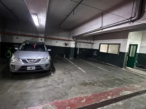 Cochera en Venta Cubierta