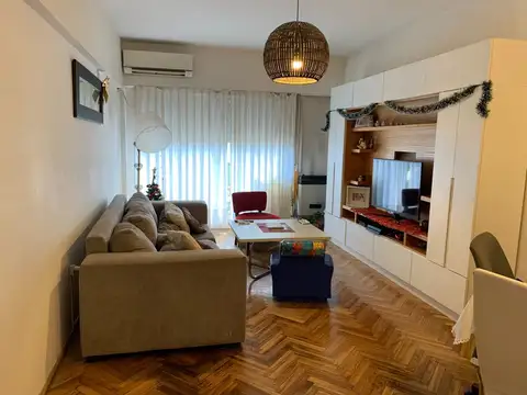 Depto. Belgrano. Venta. Excelente ubicación.4 amb. 71m2. 6°piso al frente..APTO CREDITO. Si