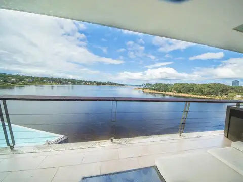 Departamento en Venta en La Barra, USD 695.000