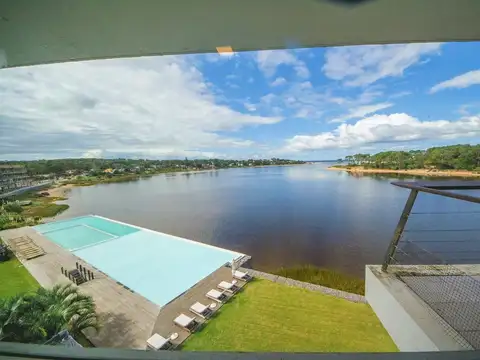 Departamento en venta en La Barra con increíble vista