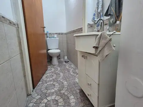 LOCAL EN ALQUILER EXCELENTE ESTADO