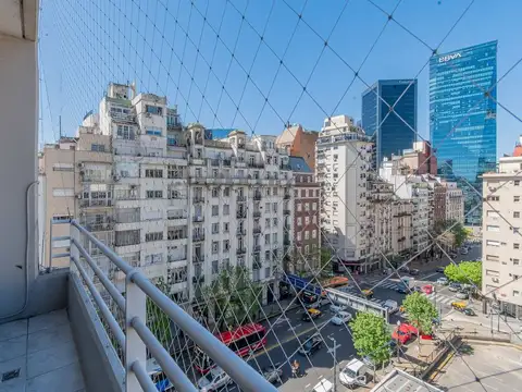 Oficina en Alquiler con 1 cochera