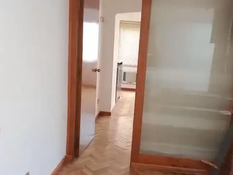 Oficina en Venta 56 años