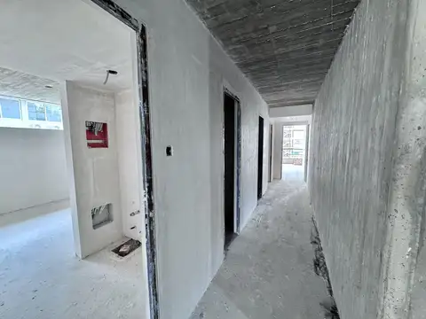 Departamento 5 ambientes con 3 baños