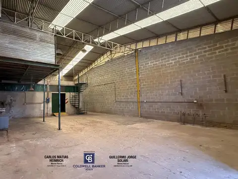 Galpon en Alquiler 19  mts Fondo