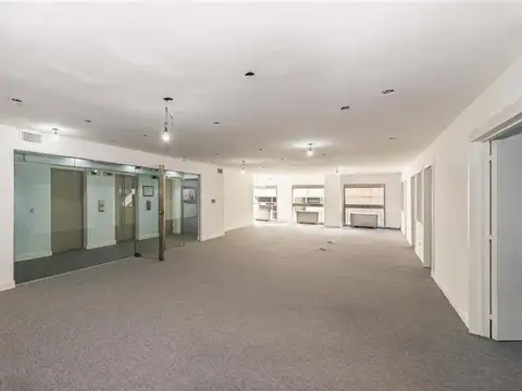 25 de Mayo al 516 Piso 7° esq. Lavalle