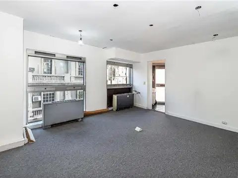 25 de Mayo al 516 Piso 7° esq. Lavalle