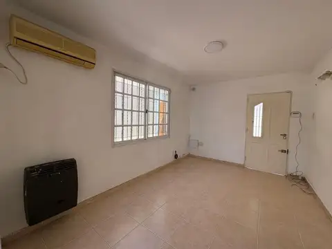 Casa en Venta en Zarate, USD 110.000