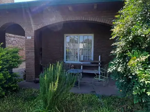 VENDO CASA SAN JUSTO SANTA FE (CALLE PEDRO GAGERO 2800)