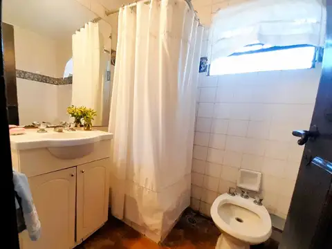 Casaquinta en venta en Robles del Monarca