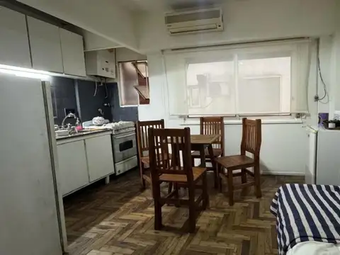 Av coronel diaz 1500, Piso 4