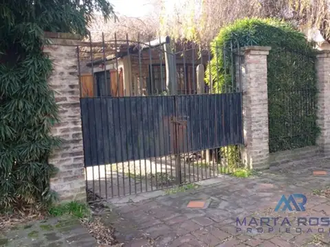 CHALET EN VENTA ITUZAINGO