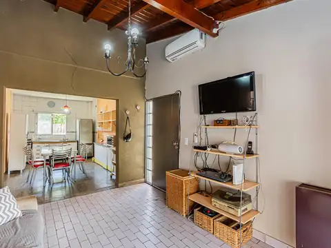 Casa en Venta con 1 cochera