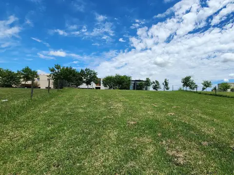 Oportunidad - Lote en venta - salida directa al rio - barrio nautico El Cazal, Escobar