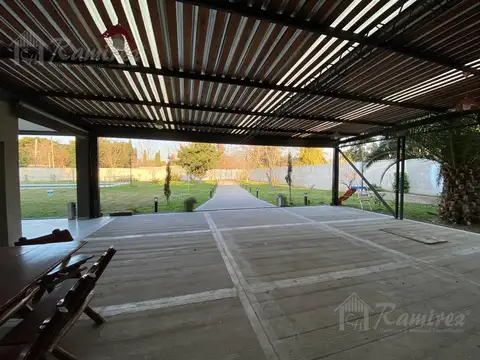 Quinta en Venta en Francisco Alvarez, USD 300.000