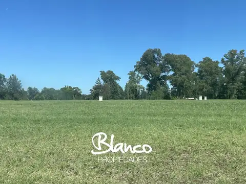 Terreno en Venta en Los Pinares Country Club, USD 48.000