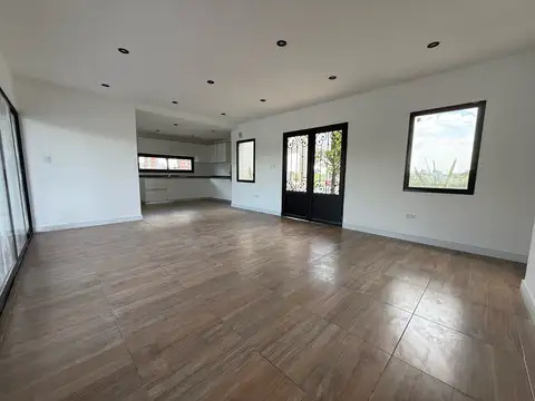 Casa en Venta en Horizontes al Sur, USD 175.000