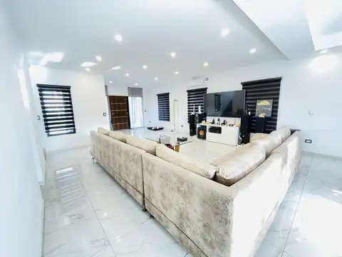 Casa en Venta en Vila Marina, USD 330.000